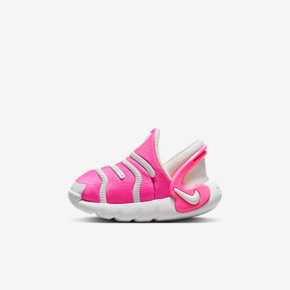 Girls nike slip on on sale